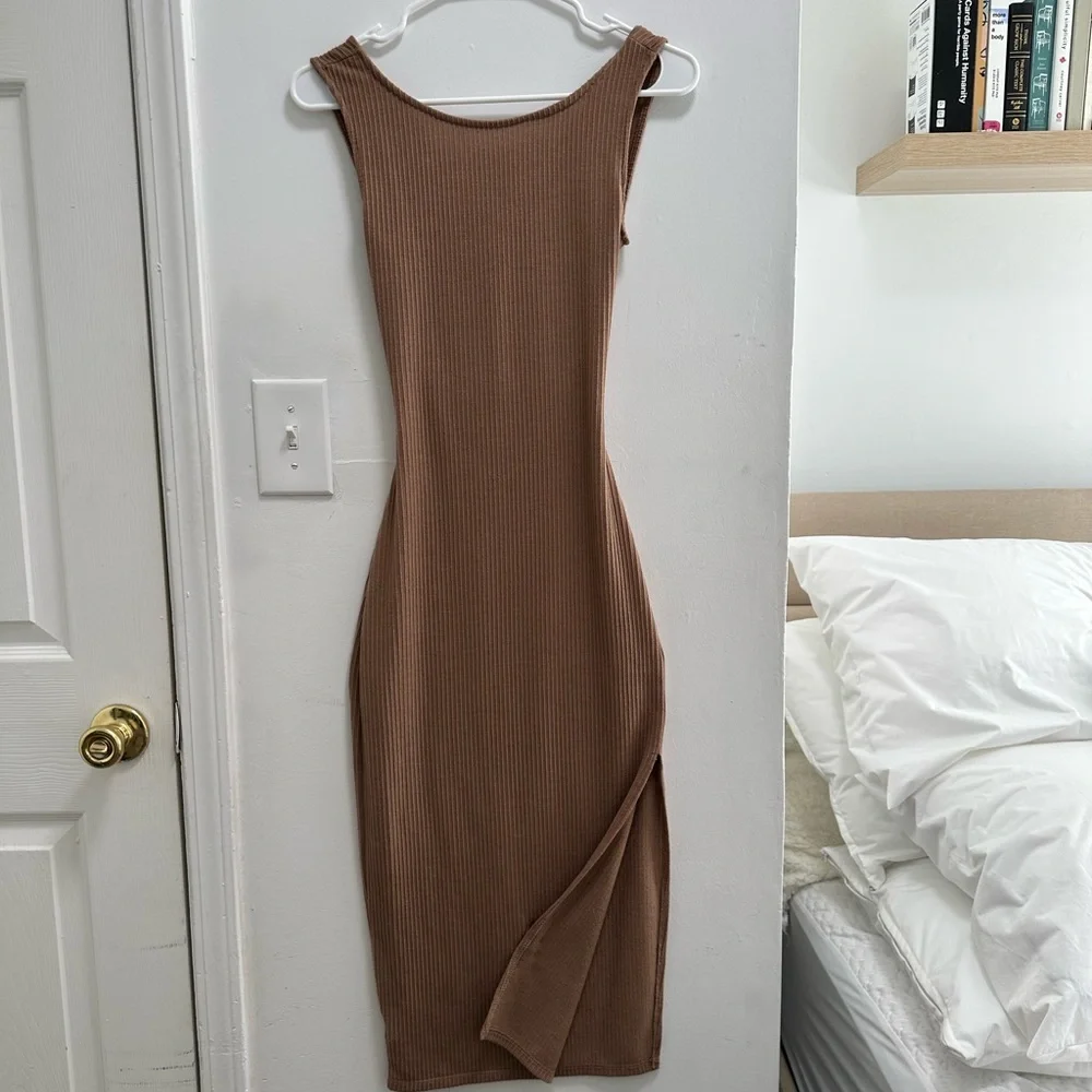 Two Body Con Dresses - Picture 2 of 4